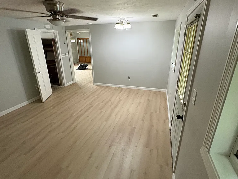 27 Winslow Ave — Photo 7