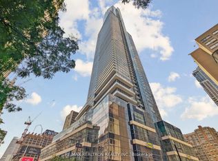 386 Yonge St #2201, Toronto, ON M5B 0A5