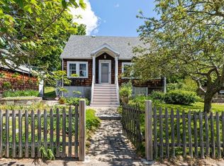 5 Maverick St, Marblehead, MA 01945