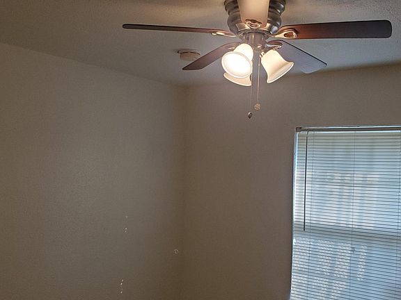 3rd image of 3416 Wendelkin St #101