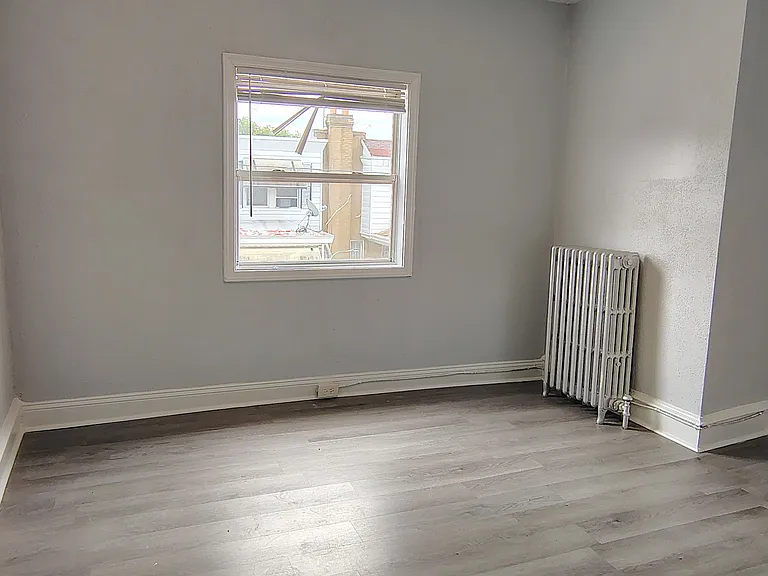 5944 Palmetto St — Photo 9