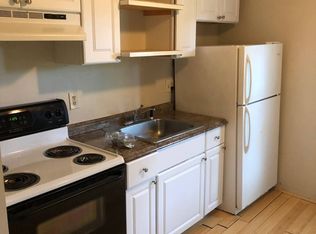 356 Main St #1B, Hyannis, MA 02601