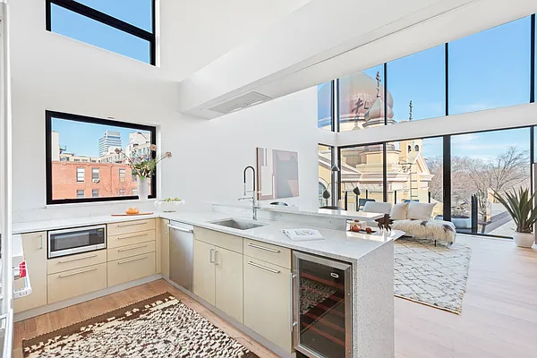 Sold by Compass | media 19