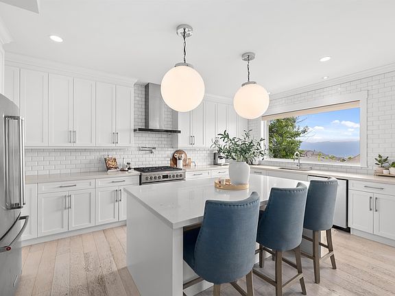 2nd image of 35520 Mahogany Dr #3