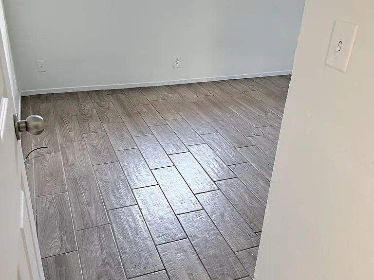 2428 Statz St #B — Photo 27