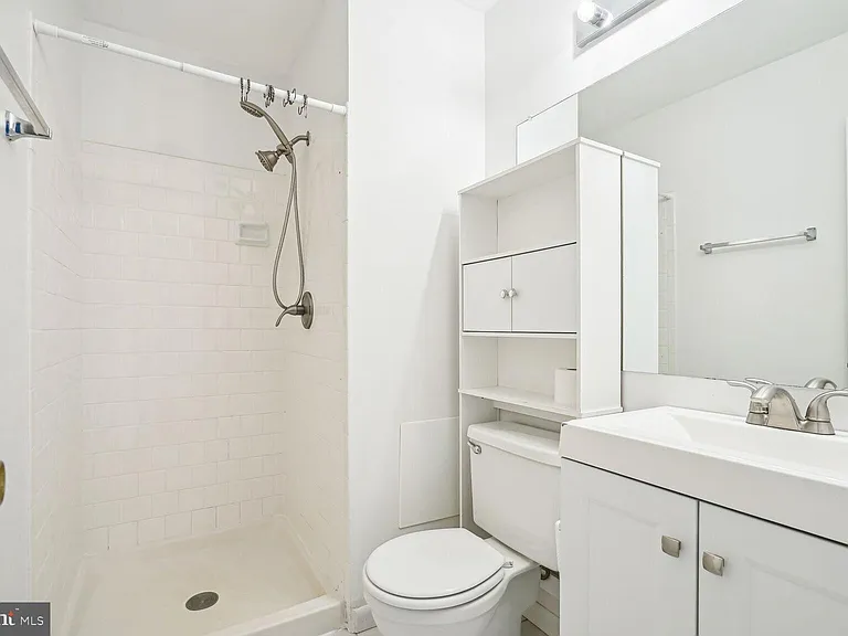 9909 Hemlock Woods Ln — Photo 14