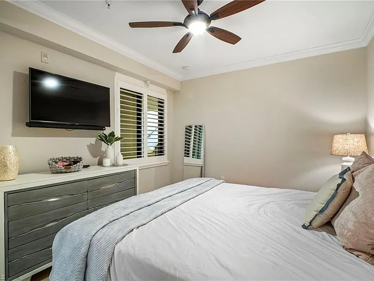 17921 Bonita National Blvd #212 — Photo 30