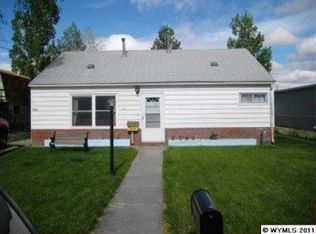 606 S 5th St, Worland, WY 82401