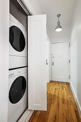 4th image of 423 16th St #4G