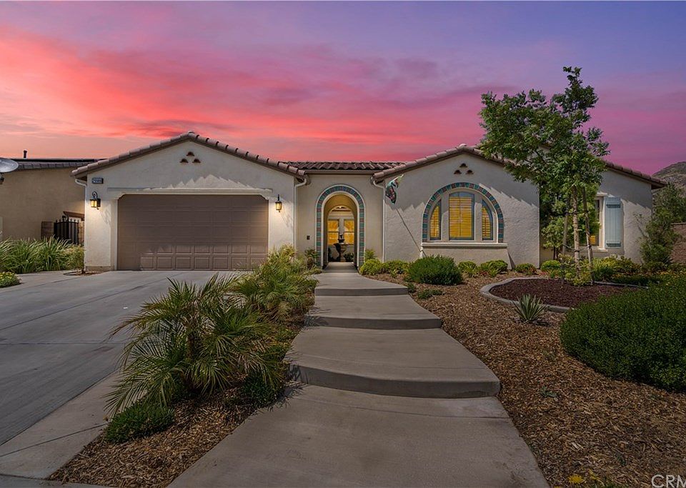 1st image of 29988 Lomond Dr