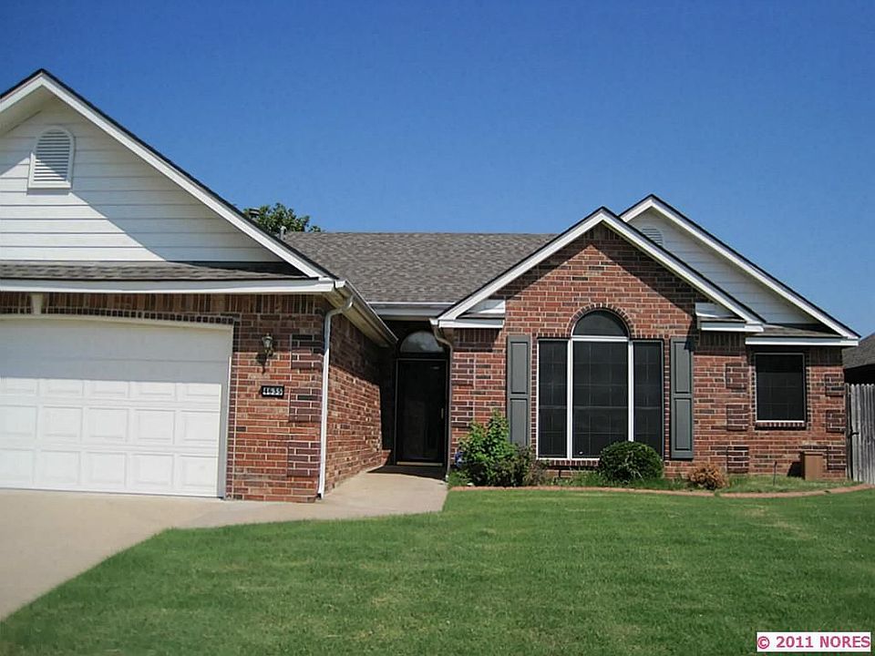 1st image of 4635 S 194th Ave