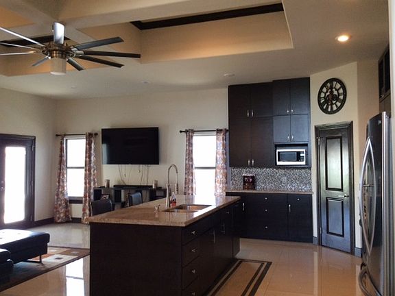 4th image of 1516 Belton Dr