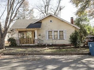 615 Dallas St, Jacksonville, TX 75766