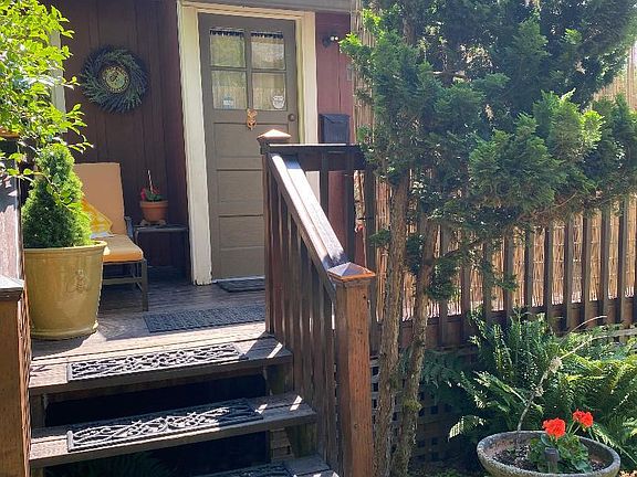 Private Deck and Entry ~