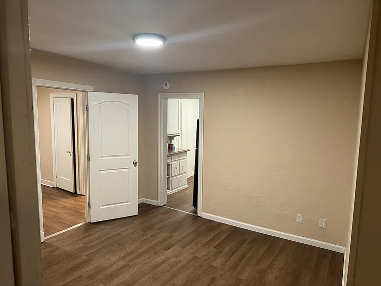 318 Louisiana St #A — Photo 4