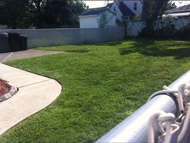 Hillcrest Ave — Photo 14