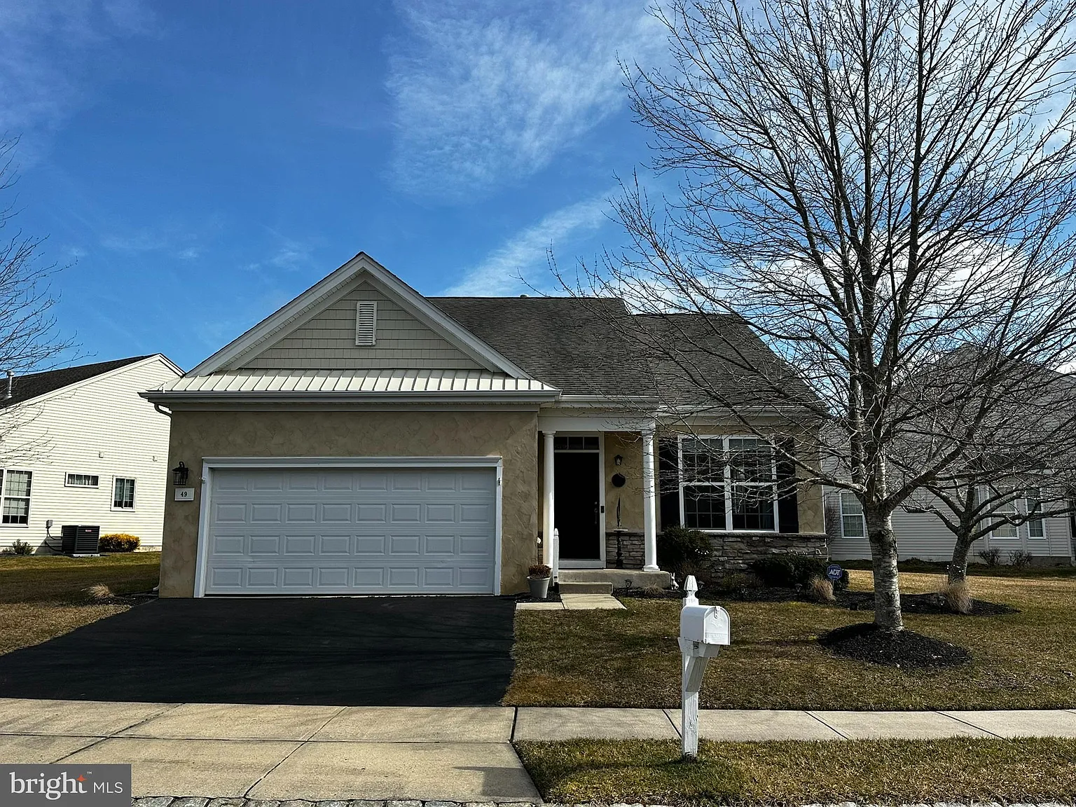 49 Pierhead Dr photo 1