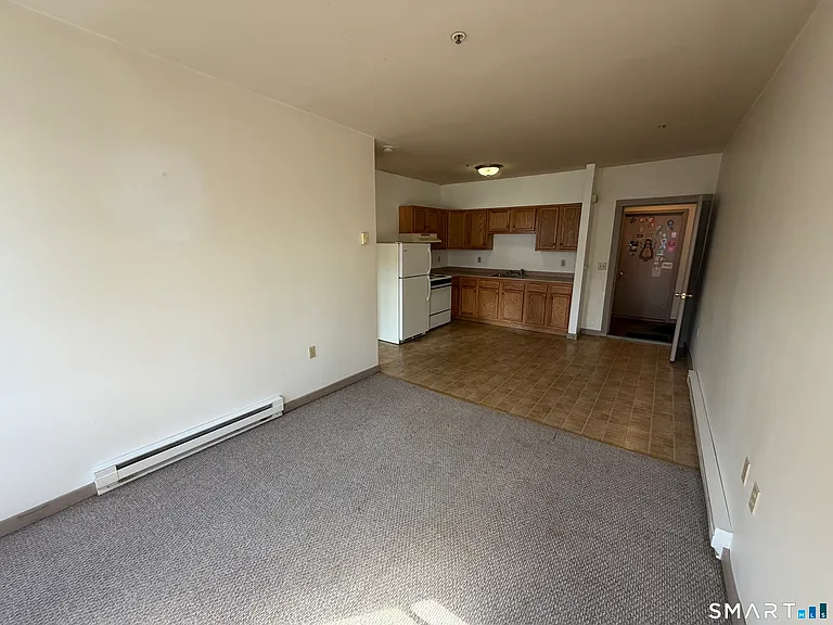 277 N Main St #3 — Photo 8