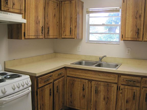 5th image of 856 Kingston Ave
