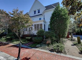 621 Angell St #2, Providence, RI 02906