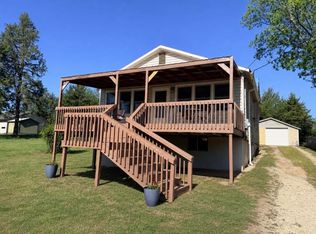 17 Jerome St, Marion, KS 66861