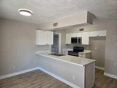 3rd image of 3447 E Capri Ave