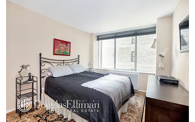 Sold by Douglas Elliman | media 3