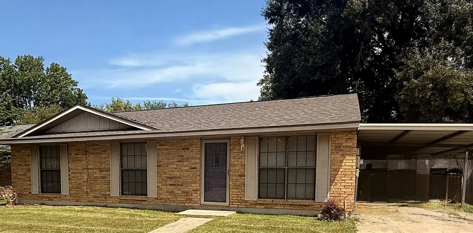 For Rent In Lafayette: 3 Bedroom Home! — Photo 1