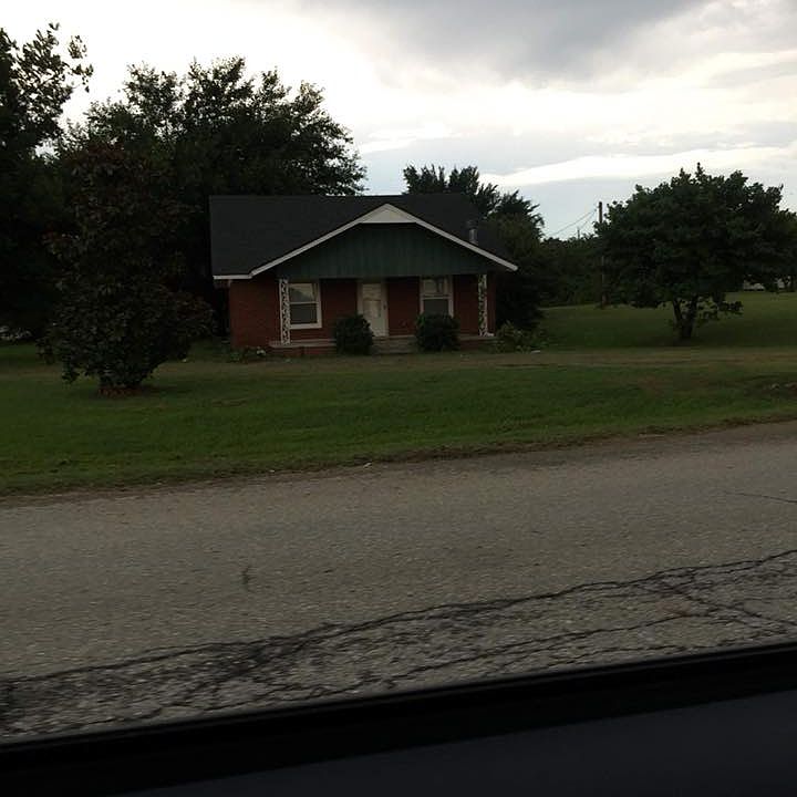 1st image of 822 N West St