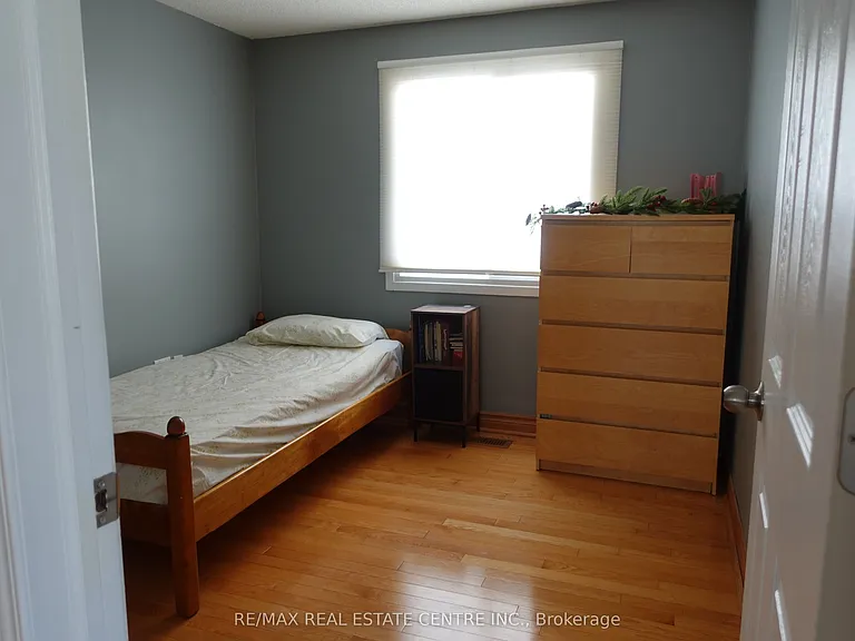 21 Maitland Dr — Photo 11