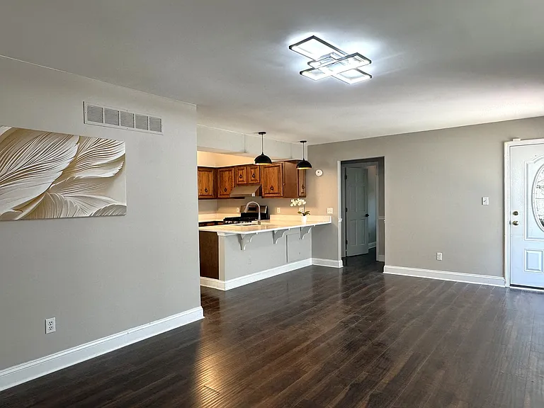 6652 Fernwood Dr — Photo 6