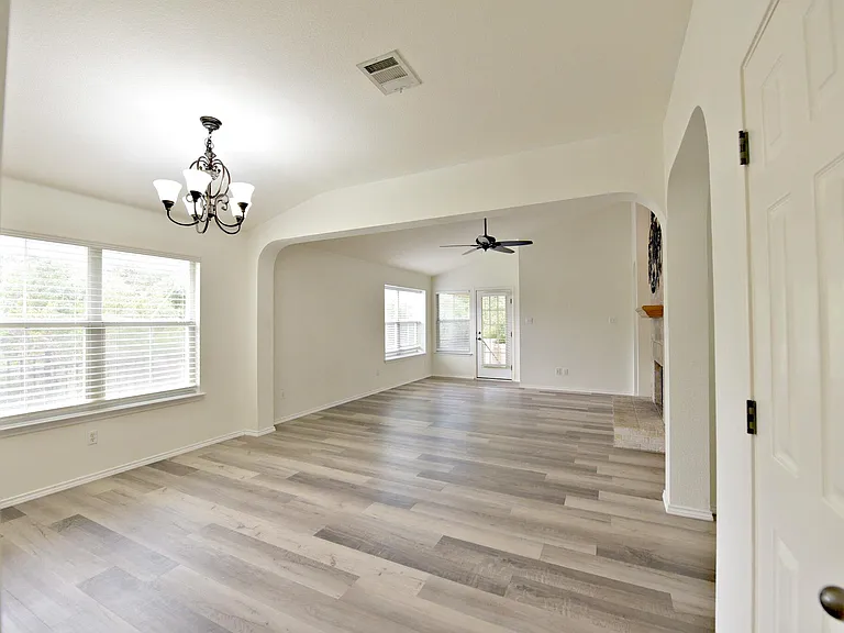 16504 Castletroy Dr — Photo 6