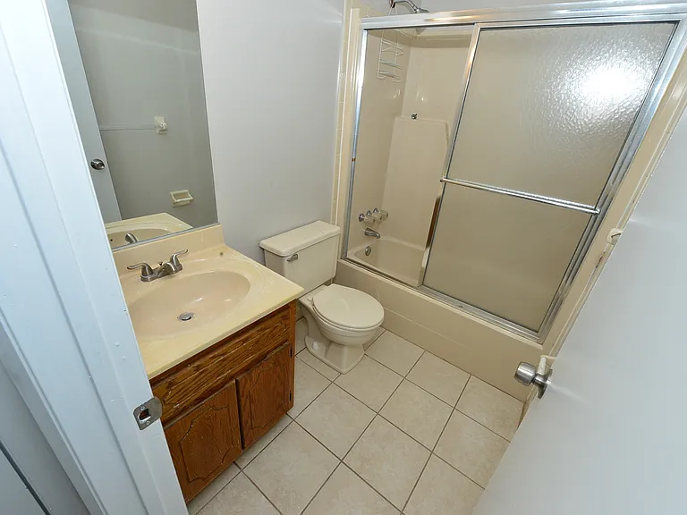 443 Benlea Cir — Photo 12