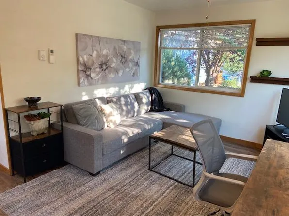 (undisclosed Address), Klamath Falls, OR 97601