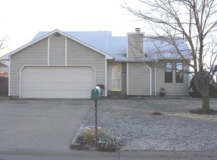 1117 E 6th St, Douglass, KS 67039