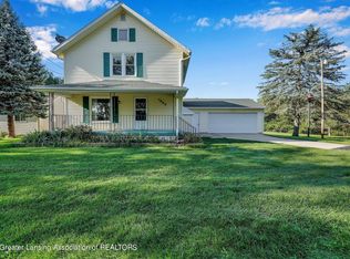 1065 E Stoll Rd, Lansing, MI 48906
