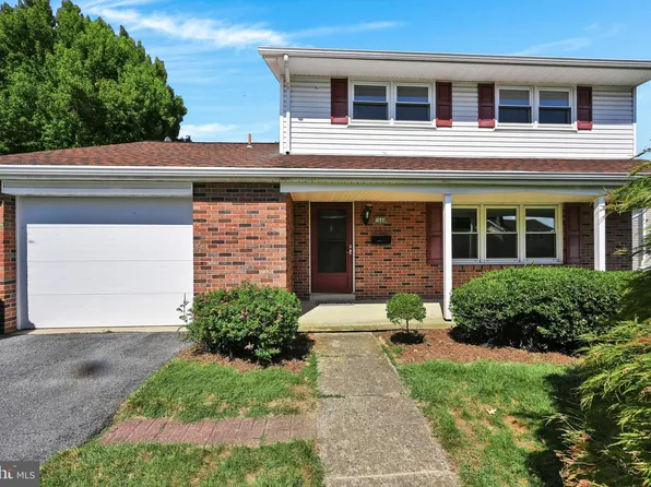 1644 Sherwood Rd, Reading, PA 19610