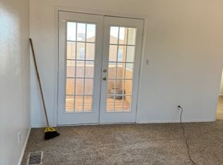 524 Dean Dr SW, Albuquerque, NM 87121