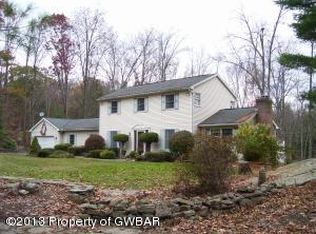 68 Thorny Apple Dr, Hunlock Creek, PA 18621