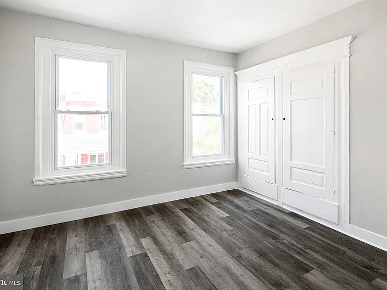 3836 Wyalusing Ave — Photo 10