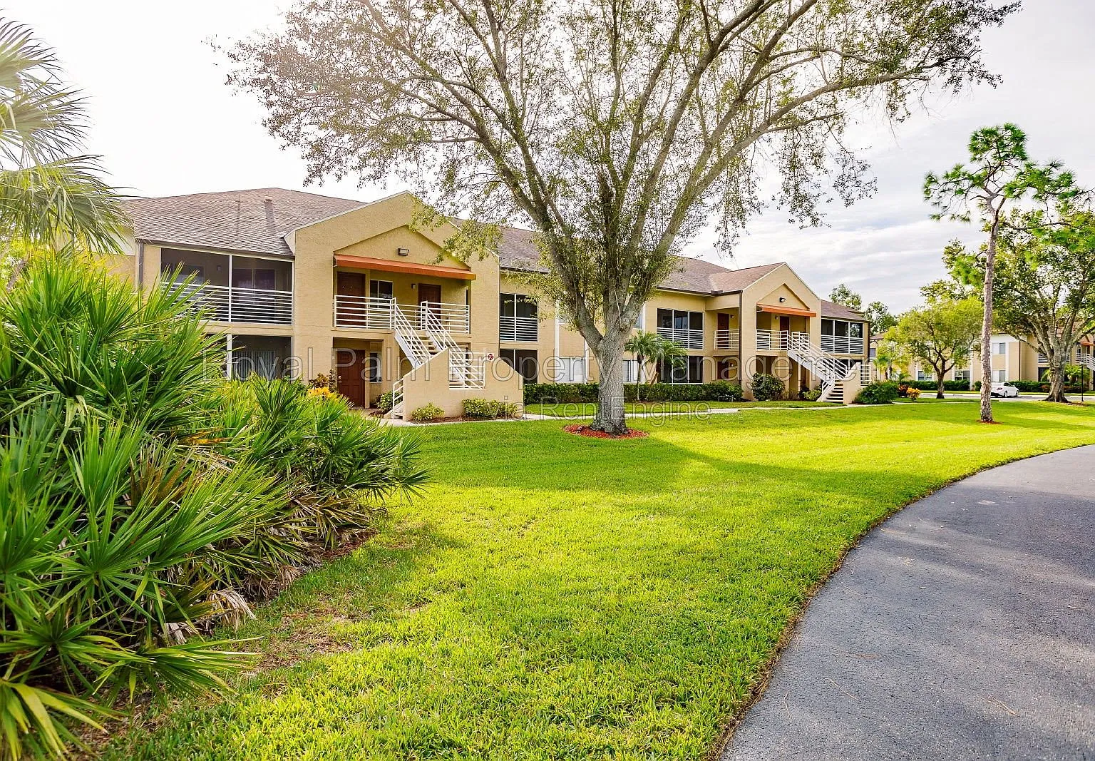2 bed, 1.0 bath, 812 sqft, $1,649 — Photo 3