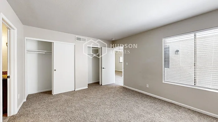 5135 W Mission Ln — Photo 12