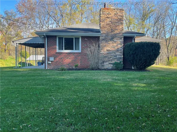 9097 Point Pleasant Rd, Millwood, WV 25262