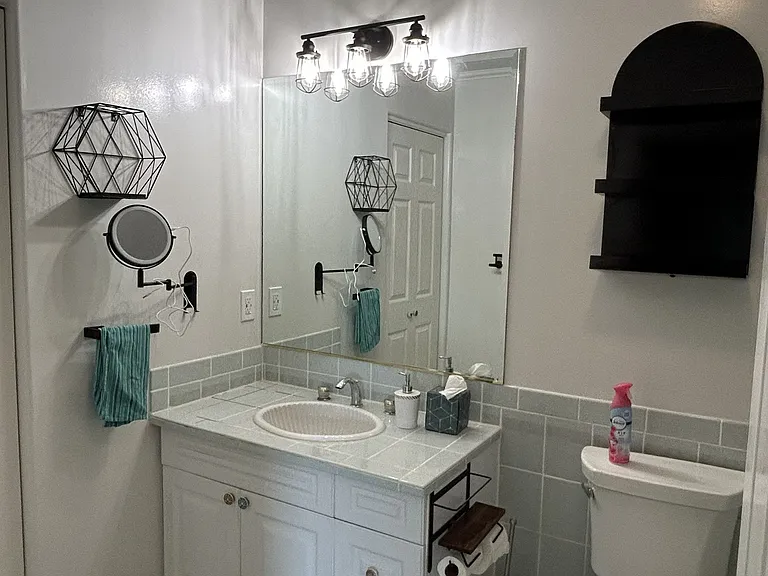 Bathroom 2