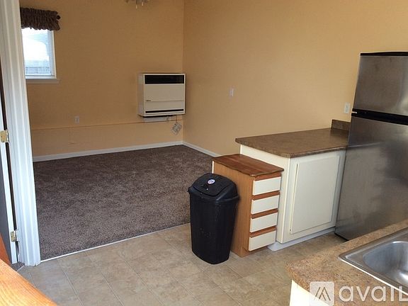 4th image of 1315 McCullen Ave #B