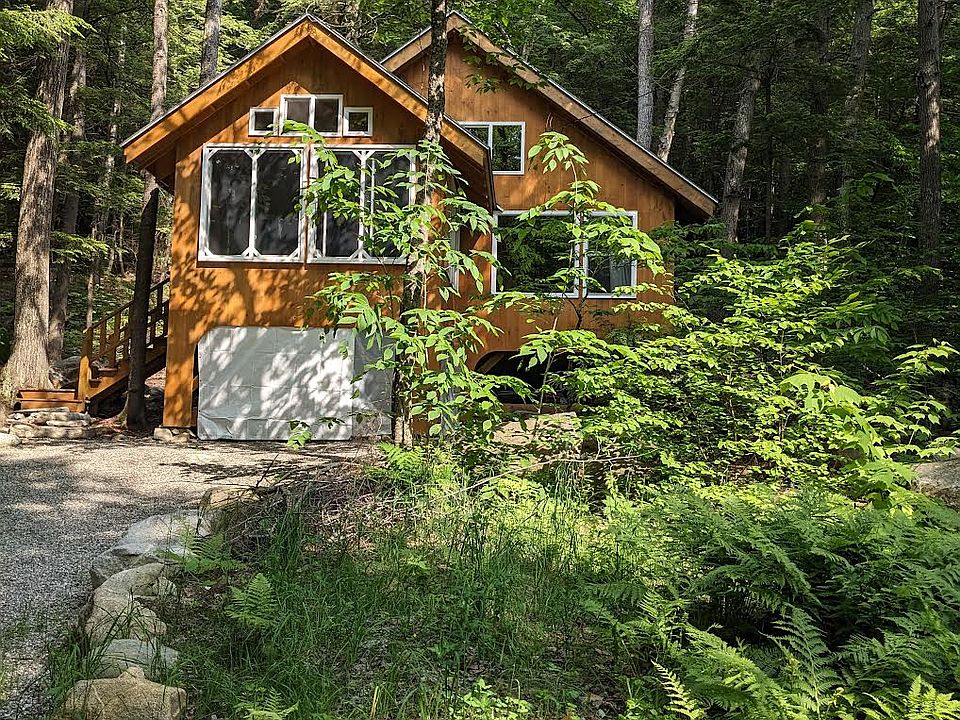 exterior front of cottage
