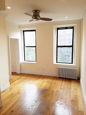 Rented by Triplemint | media 27