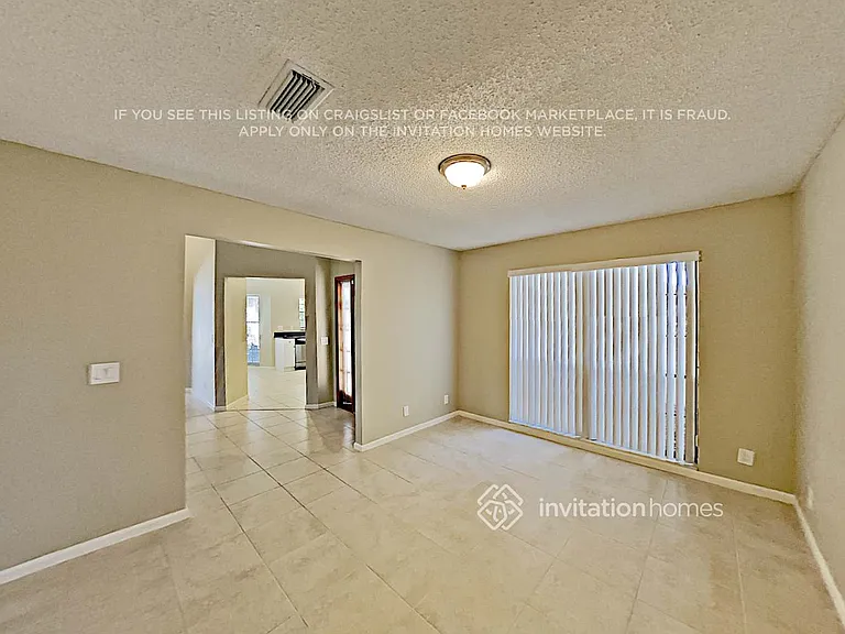 132 Coventry Pl — Photo 11
