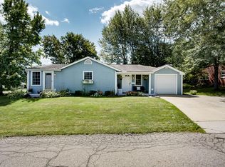 60 Edwards Rd, Johnstown, OH 43031
