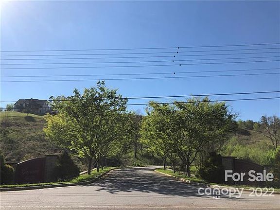 3rd image of 60 Gracie Ln
